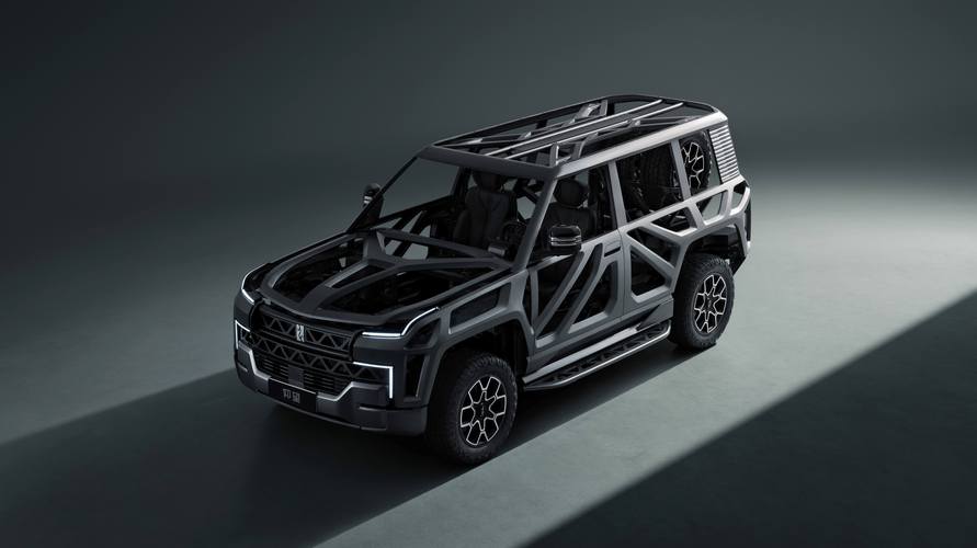 广州196仰望U8硬派越野的科技魅力，国能汽车对传统燃油车市场的冲击